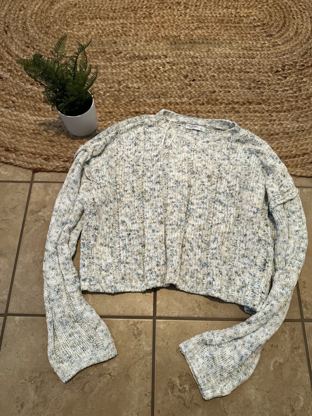 CHUNKY KNIT SWEATER
